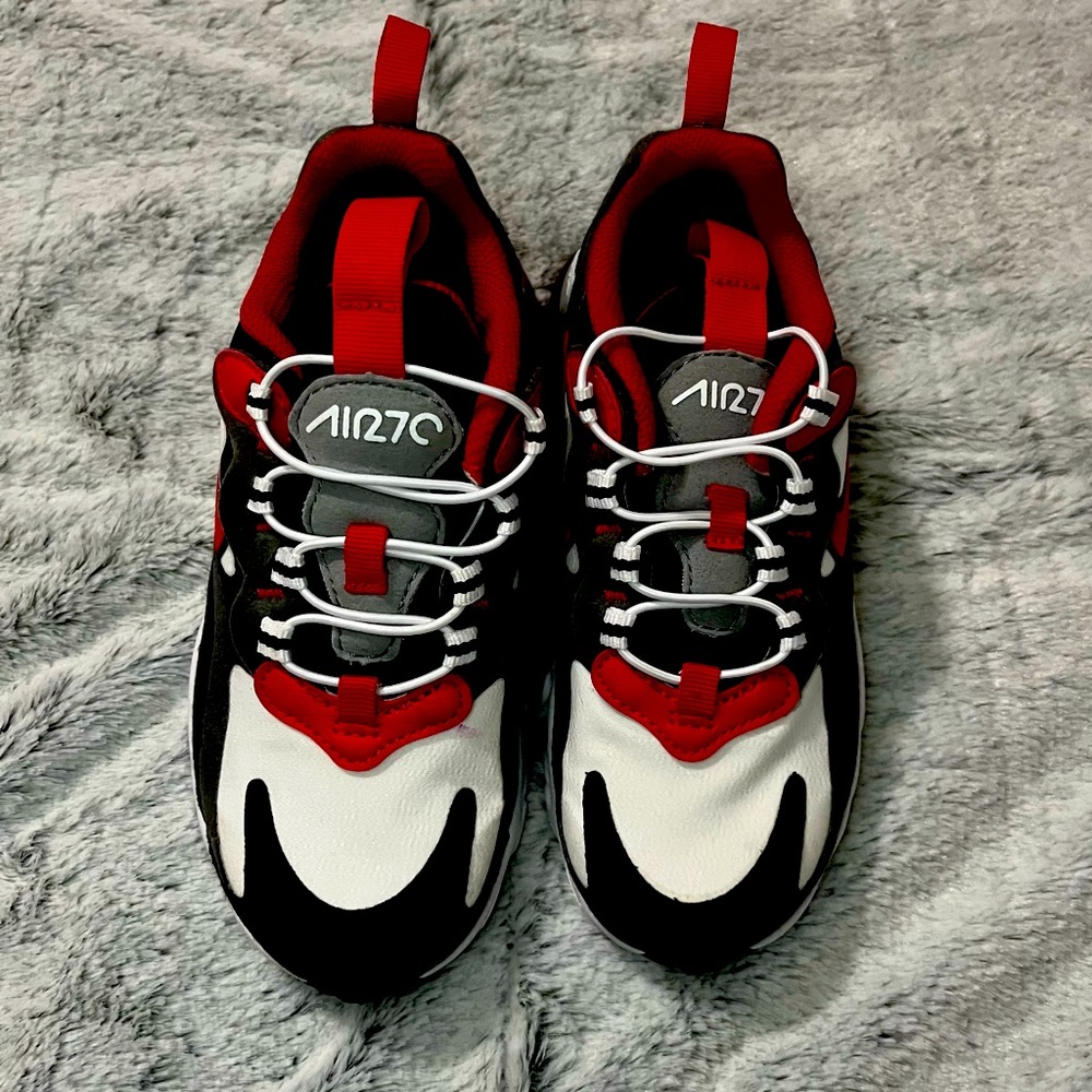 Nike Big Kids’ Air Max 270 React Shoes